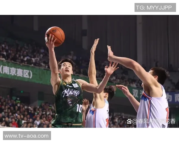 克莱赞弗拉格全力以赴不在乎失误与投篮命中率