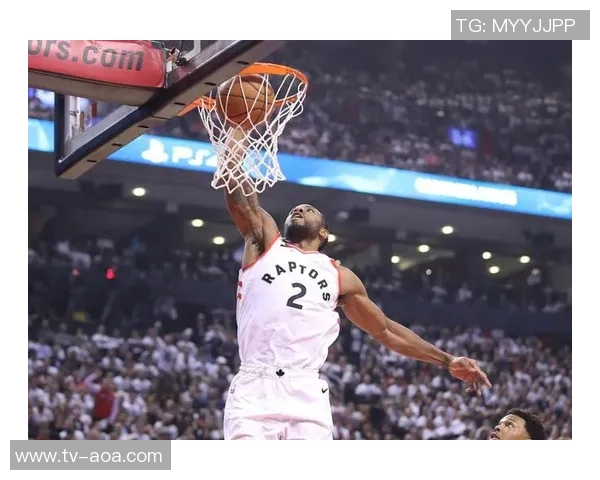 小卡狂飙43分创佳绩11次40展现战神本色与罚球完美表现 小卡狂飙43分创佳绩11次40展现战神本色与罚球完美表现