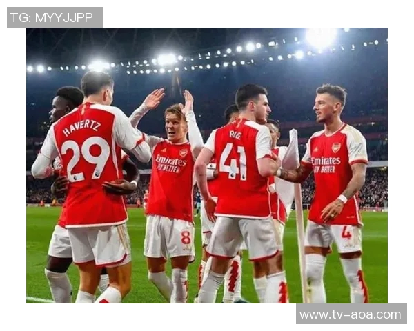 英超激战利物浦小胜热刺阿森纳稳居圣诞冠军皇马喜迎三连胜盛况